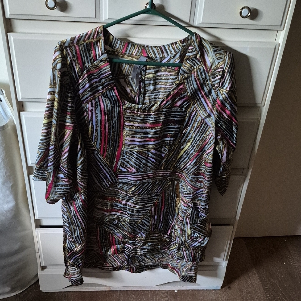 Melissa McCarthy Seven7 Black and Pink Graphic 3/4 Sleeve Blouse